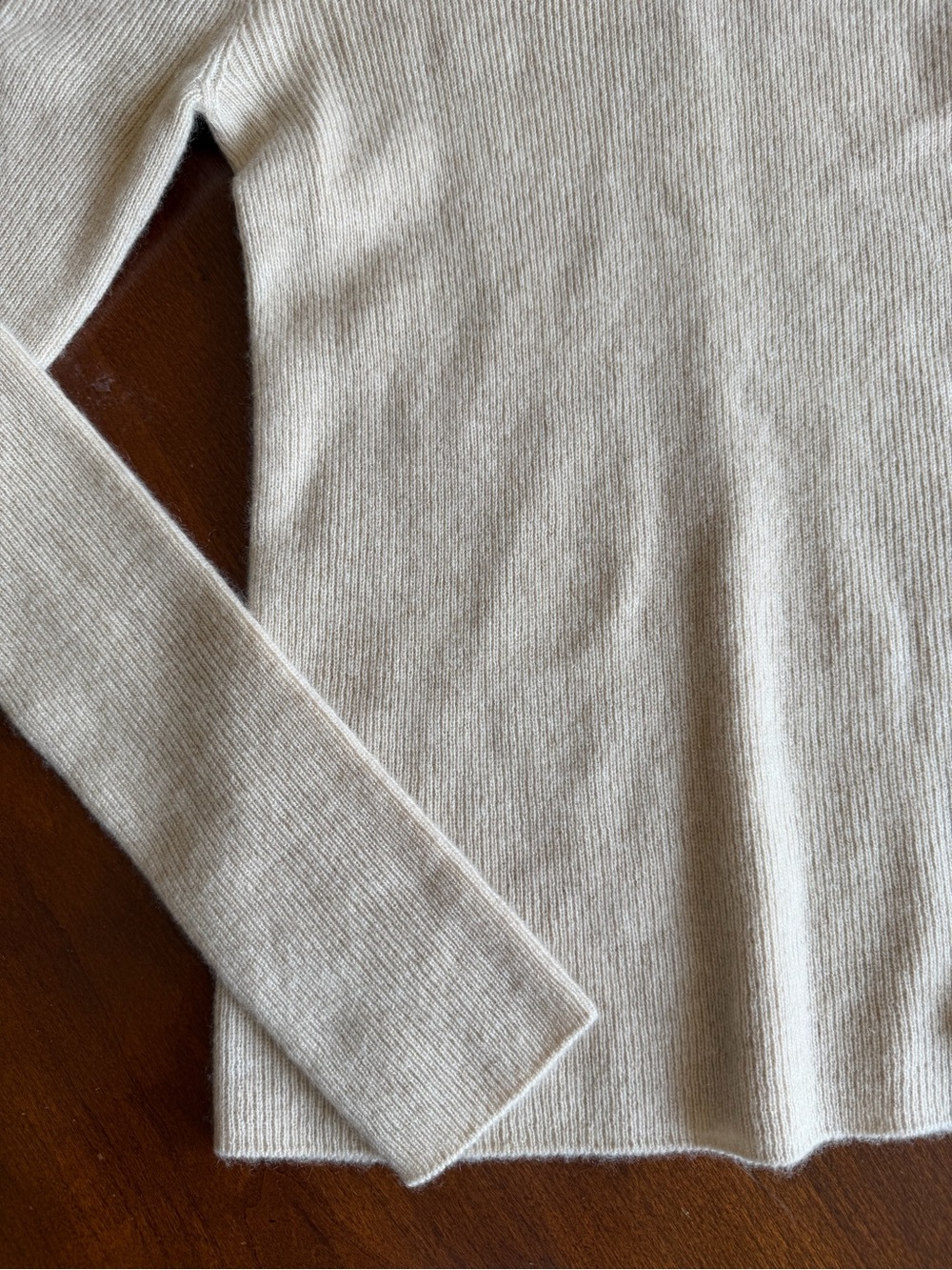 Fibflx 100% Cashmere Seamless Turtleneck Sweater Women's Small — image 4 of 8